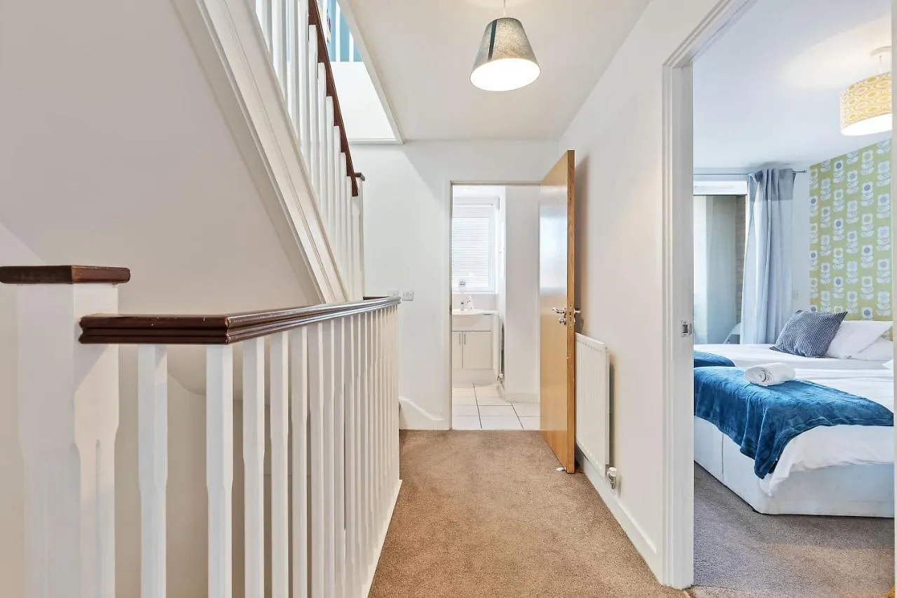 Brighton'S Best Big House 1 - By My Getaways Villa 0*, Brighton